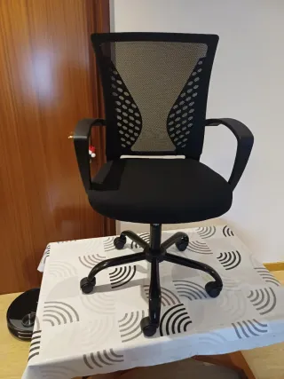 Se vende silla de escritorio nueva