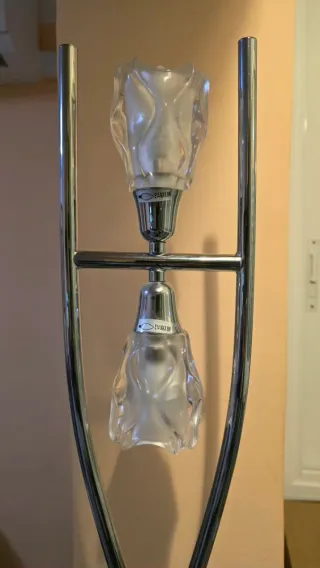 Lámpara de pie moderna