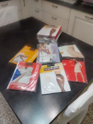 Stock di N 18 Collant San pellegrino