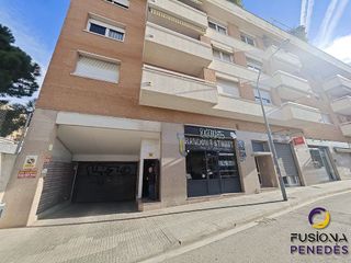 Garaje en venta en Sant Julià - El Pla del Diable en Vilafranca del Penedès