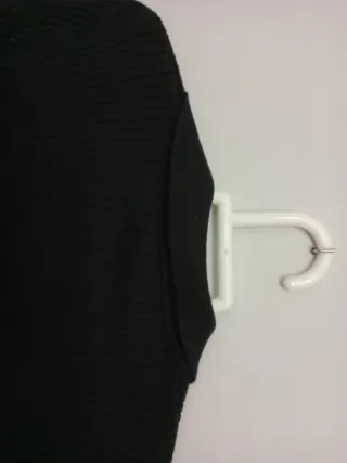 Jersey Calvin Klein cuello polo pico negro M