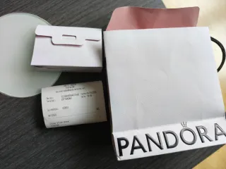 Charm Pandora Stitch Azul y Morado