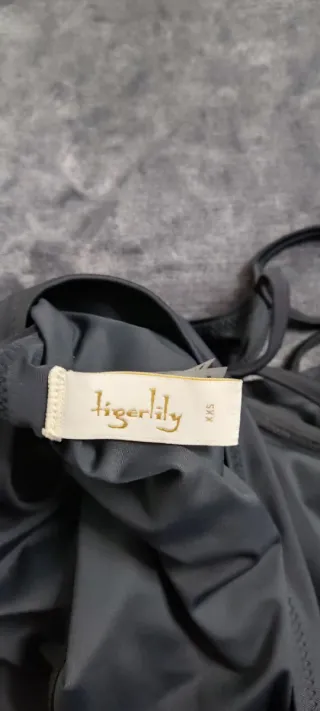 Bañador Tigerlily Talla S Negro