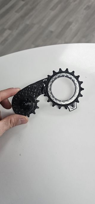 Absolute Black Pata de Cambio Shimano