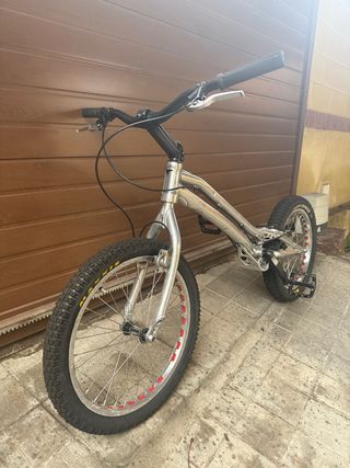 Bicicleta Trial Monty