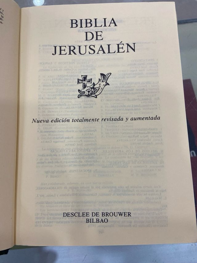 Nueva Biblia de Jerusalén (Spanish Edition)