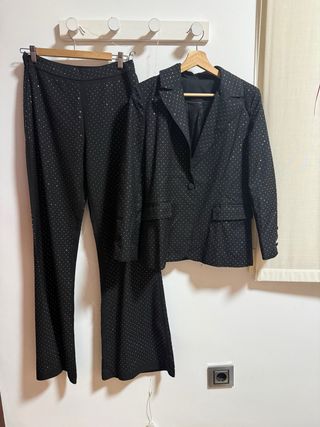 Conjunto pantalones y blazer diamantitos