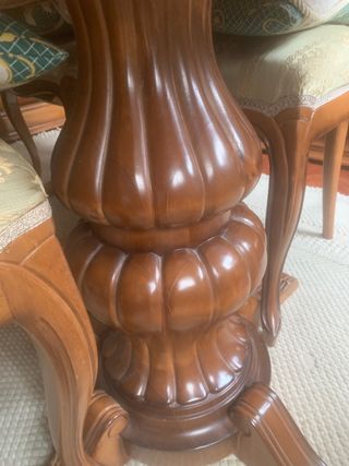 Mesa Comedor + 6 Sillas de Madera.