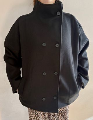 Abrigo corto negro