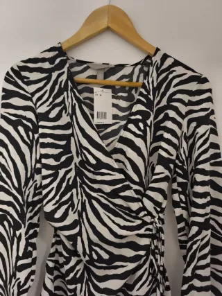 Blusa H&M Cruzada Estampada Animal Print XS