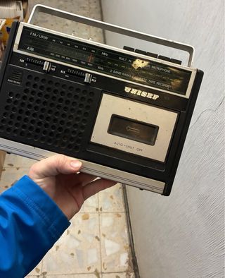 Radiocasete Portátil Unisef NTU801