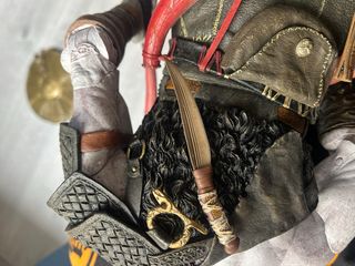 Figura Kratos 50 cm Detallada Neca