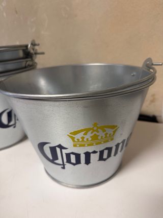Cubo metálico Corona
