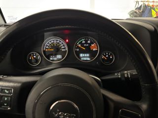 Jeep Wrangler 75 aniversario