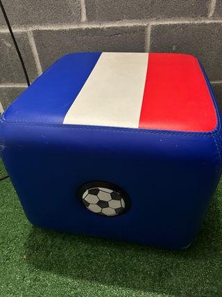 Caja de Sonido MUSIK KUBE (sin cargador de 12v)