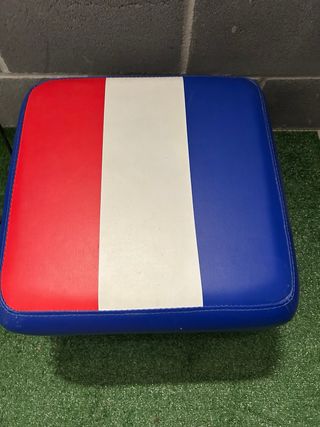 Caja de Sonido MUSIK KUBE (sin cargador de 12v)