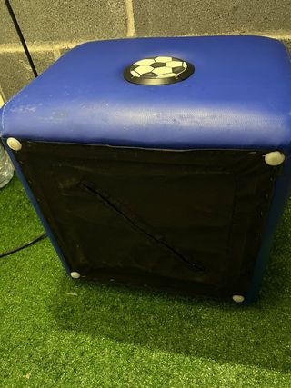 Caja de Sonido MUSIK KUBE (sin cargador de 12v)
