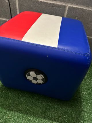 Caja de Sonido MUSIK KUBE (sin cargador de 12v)