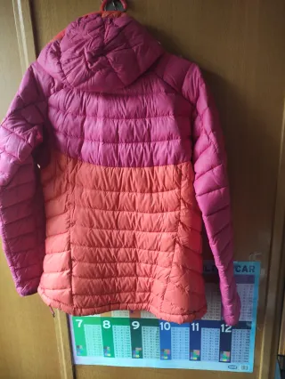 Chaqueta Adidas Terrex mujer plumas. Talla M/L