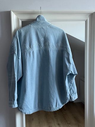 Camisa Zara oversize bordados geométricos L