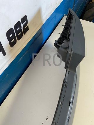 Audi a4 B6 paragolpes trasero ref: 8E5807511