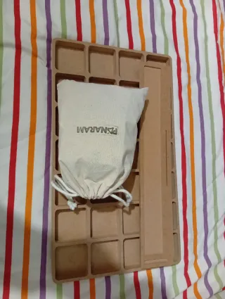 Abecedario madera para aprender a leer y escribir.