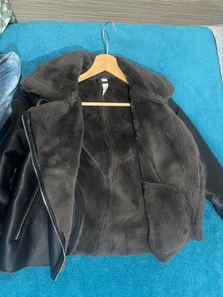 Cazadora cuero negra y gris