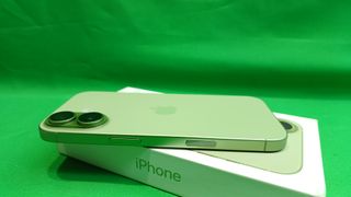 iPhone 17 512GB Verde Batería 100%