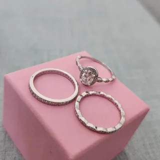 Anillo Plata Ovalado con Moissanita