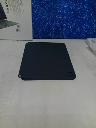 Teclado Jademall iPad Air 13 con Trackpad