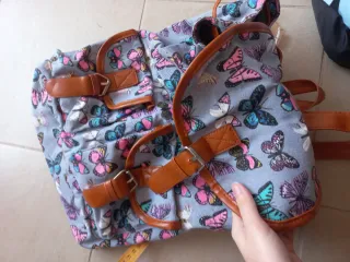 Zainetto con farfalle lilla