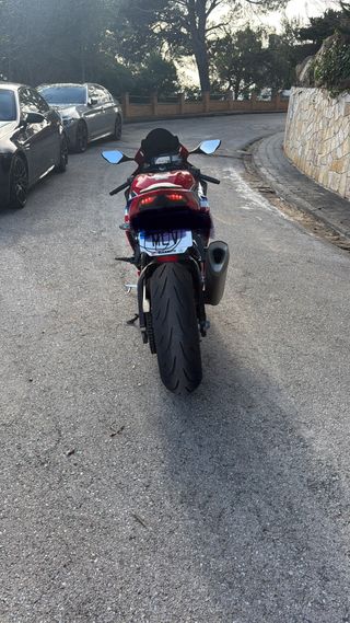 Honda CBR1000RR Fireblade Sport