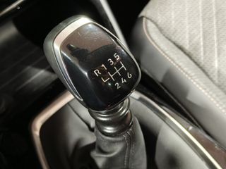 Peugeot 208 PureTech 100 Allure 75 kW (100 CV)