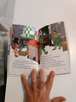 Pupi y Lila juegan al escondite