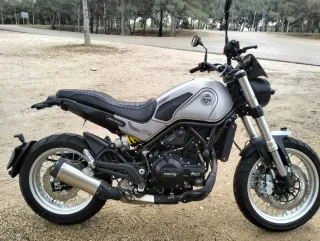 Benelli Leoncino 500 Trail