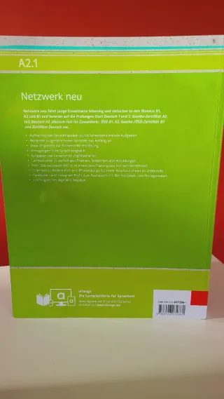 Netzwerk neu a2.1, libro del alumno y de ejerci...
