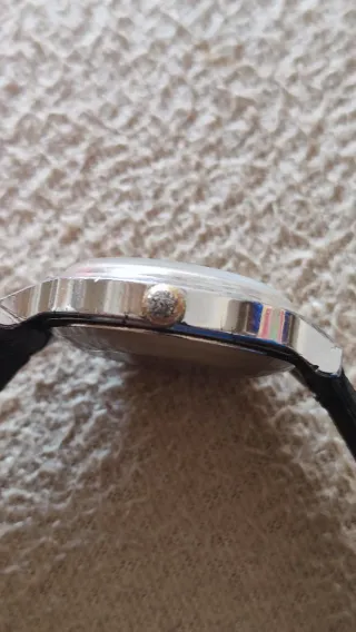 Reloj Timex Automático Negro y Plateado