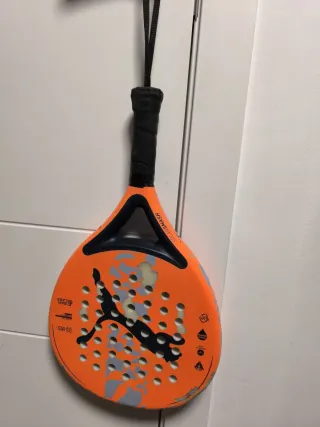 Pala de pádel Puma