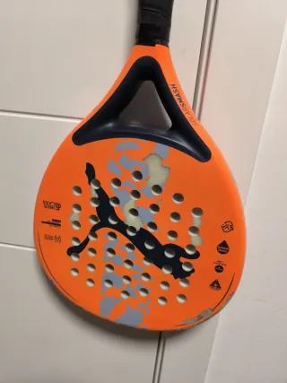 Pala de pádel Puma