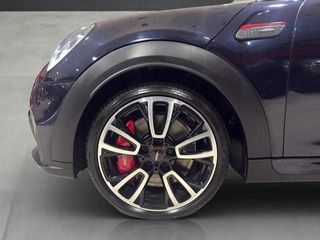 MINI MINI Cabrio John Cooper Works 170 kW (231 CV)