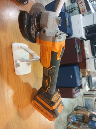 Taladro Percutor y Radial Inco 20v