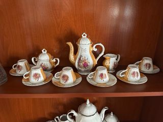 Juego de café porcelana oro y blanco