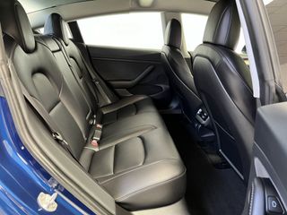 Tesla Model 3 Dual Motor Gran Autonomia 4WD