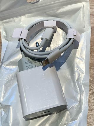 Cargador Apple 30W USB-C Blanco