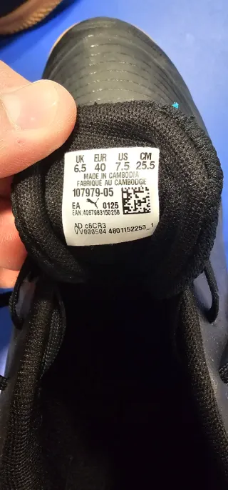 Zapatillas fútbol sala Puma niño( usadas 1 vez)