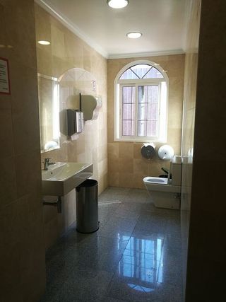 Oficina en alquiler en Churriana en Málaga