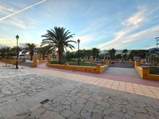 Piso en alquiler en Vecindario-Paredilla-Sardina en Santa Lucía de Tirajana