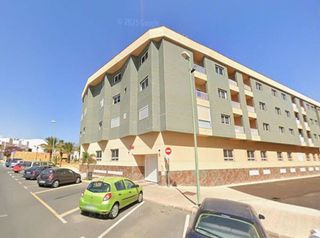 Piso en alquiler en Vecindario-Paredilla-Sardina en Santa Lucía de Tirajana