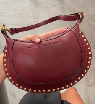 Bolso Isabel Marant Granate con Tachuelas Doradas