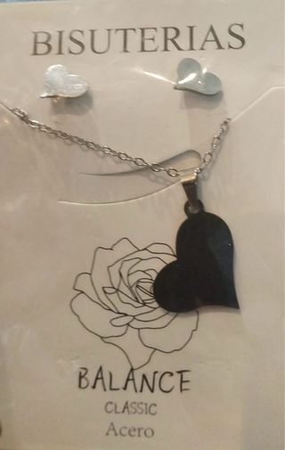 Collar y pendientes corazón